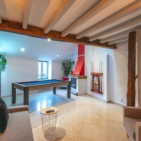 Strike & Chill - Duplex - Au Coeur De *